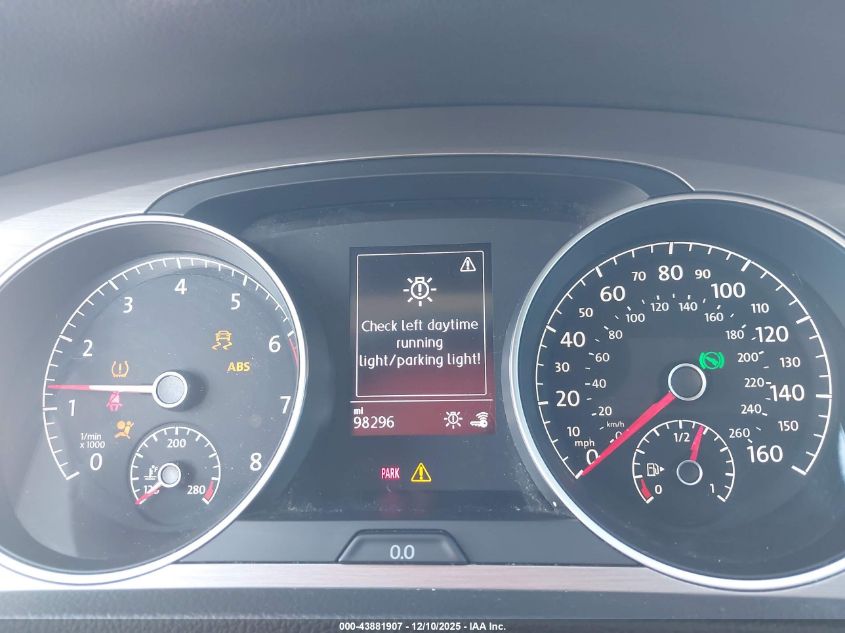 2017 Volkswagen Golf Tsi S 4-Door/Tsi Se 4-Door/Tsi Sel 4-Door/Tsi Wolfsburg Edition 4-Door VIN: 3VW217AU2HM064692 Lot: 43881907