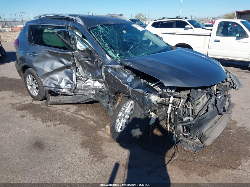 2018 Nissan Rogue Sv
