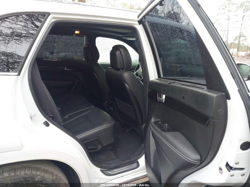 2014 Kia Sorento Limited V6 VIN: 5XYKWDA72EG546083 Lot: 43882028