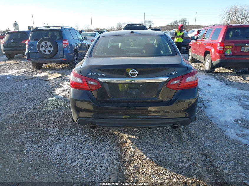 2018 Nissan Altima 2.5 Sv #17