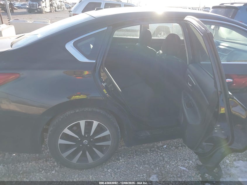 2018 Nissan Altima 2.5 Sv #8