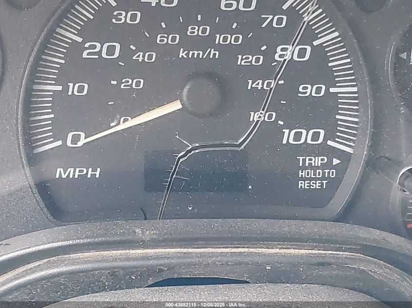 2005 Chevrolet Express VIN: 1GCFH15T151168758 Lot: 43882115