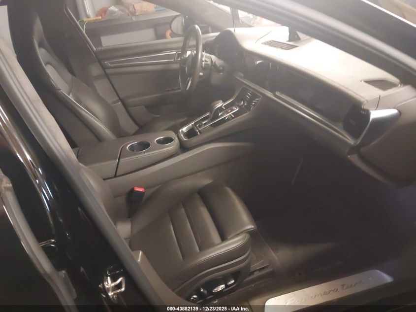 2017 Porsche Panamera - WP0AF2A78HL151771