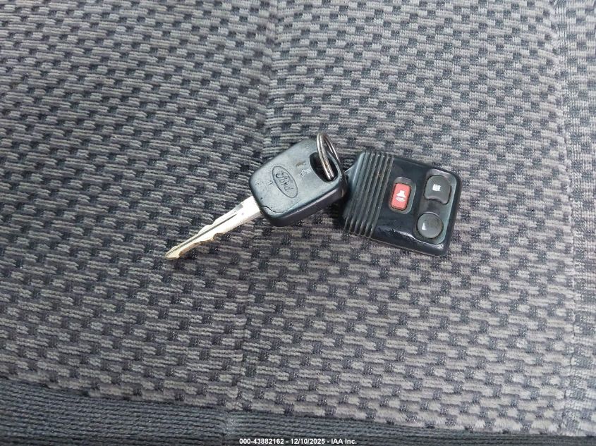 2002 Ford F-150 Lariat/Xl/Xlt VIN: 1FTRX18L92NA00690 Lot: 43882162