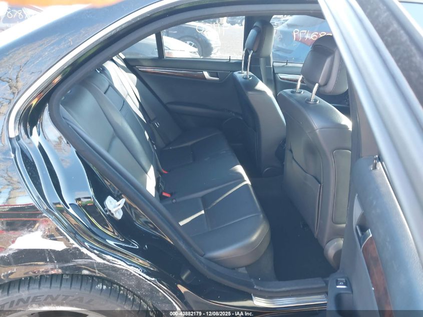 2014 Mercedes-Benz C 300 Sport 4Matic VIN: WDDGF8AB8ER302432 Lot: 43882179