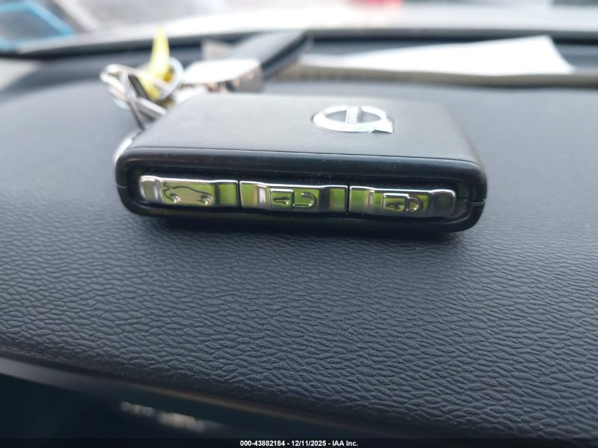 2019 Volvo Xc60 T5 Momentum VIN: LYV102RK8KB242660 Lot: 43882184