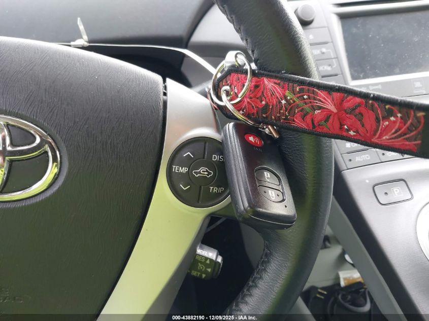 2013 Toyota Prius Five VIN: JTDKN3DU1D5566816 Lot: 43882190