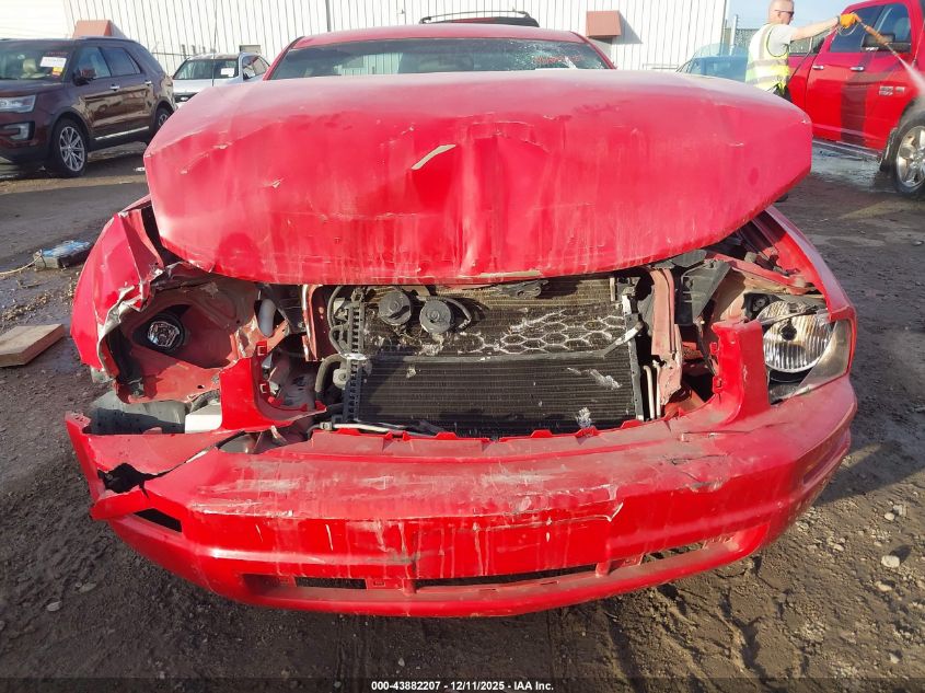 2005 Ford Mustang V6 Deluxe/V6 Premium VIN: 1ZVFT80N955249416 Lot: 43882207