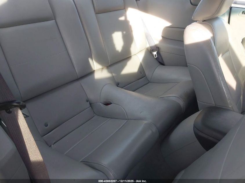 2005 Ford Mustang V6 Deluxe/V6 Premium VIN: 1ZVFT80N955249416 Lot: 43882207