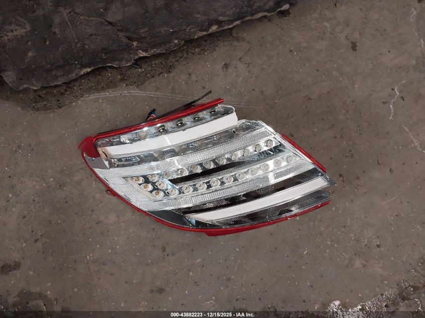 2012 Mercedes-Benz C 63 Amg VIN: WDDGF7HB1CA608979 Lot: 43882223