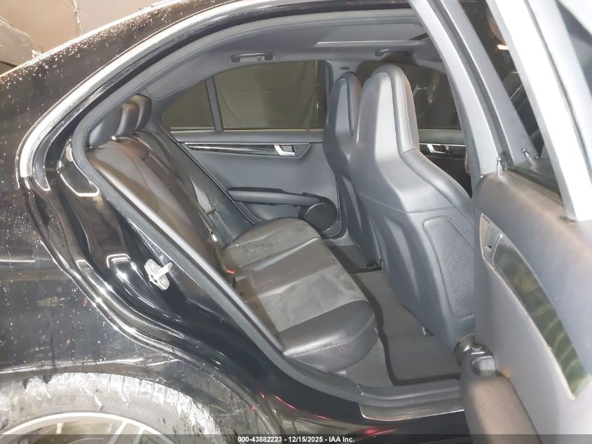 2012 Mercedes-Benz C 63 Amg VIN: WDDGF7HB1CA608979 Lot: 43882223