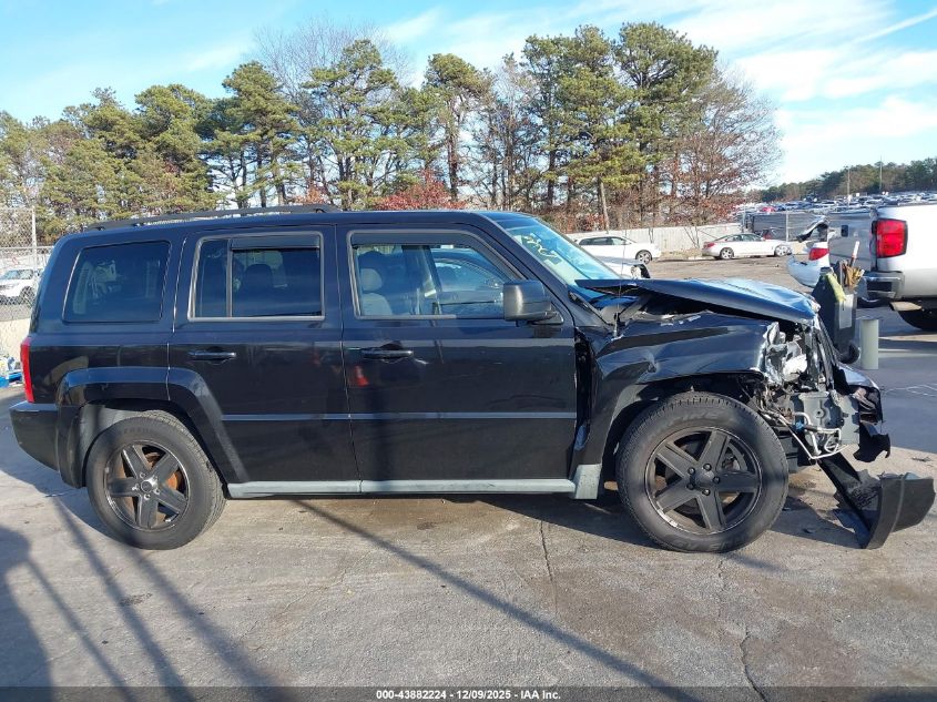 2010 Jeep Patriot Sport VIN: 1J4NF2GBXAD562421 Lot: 43882224
