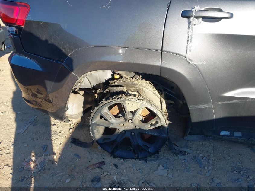 2017 Jeep Grand Cherokee Srt 4X4 VIN: 1C4RJFDJ3HC955878 Lot: 43882236