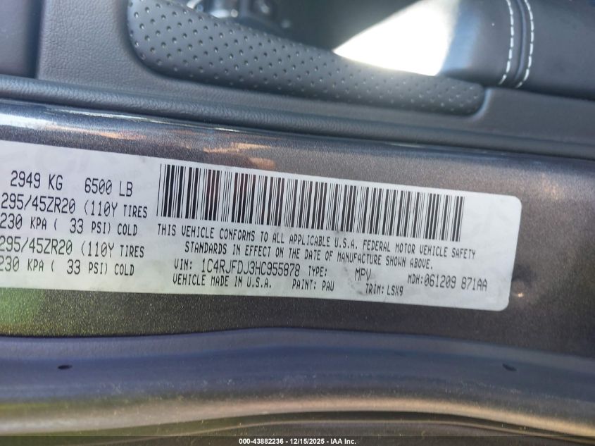 2017 Jeep Grand Cherokee Srt 4X4 VIN: 1C4RJFDJ3HC955878 Lot: 43882236