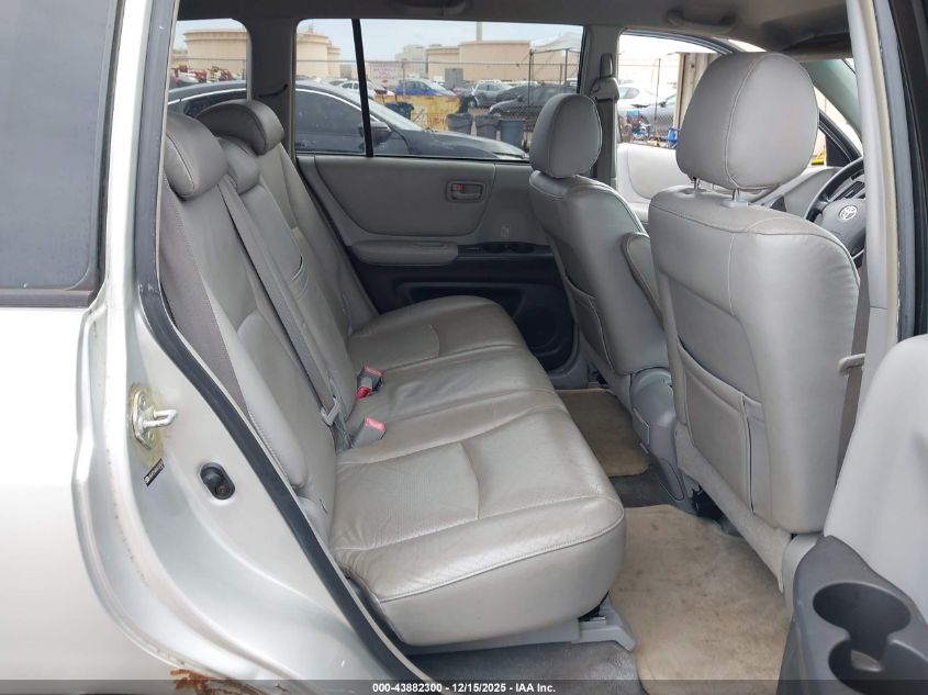 2004 Toyota Highlander Limited V6/V6 VIN: JTEGP21A940024876 Lot: 43882300