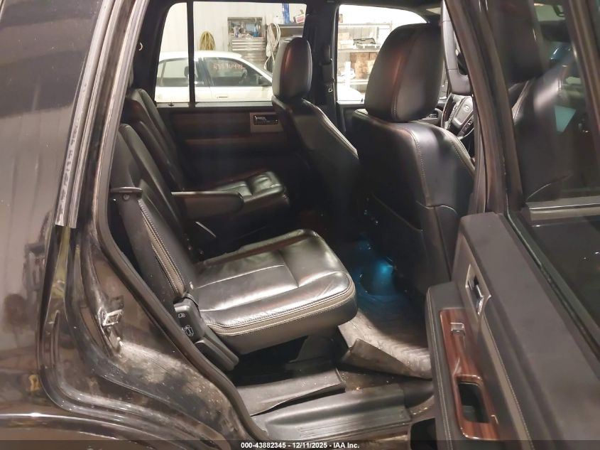 2015 Ford Expedition Platinum VIN: 1FMJU1MT2FEF01112 Lot: 43882345