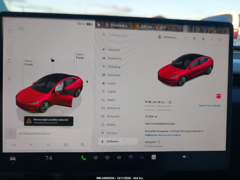 2024 Tesla Model 3 Long Range Dual Motor All-Wheel Drive VIN: 5YJ3E1EB5RF821303 Lot: 43882354