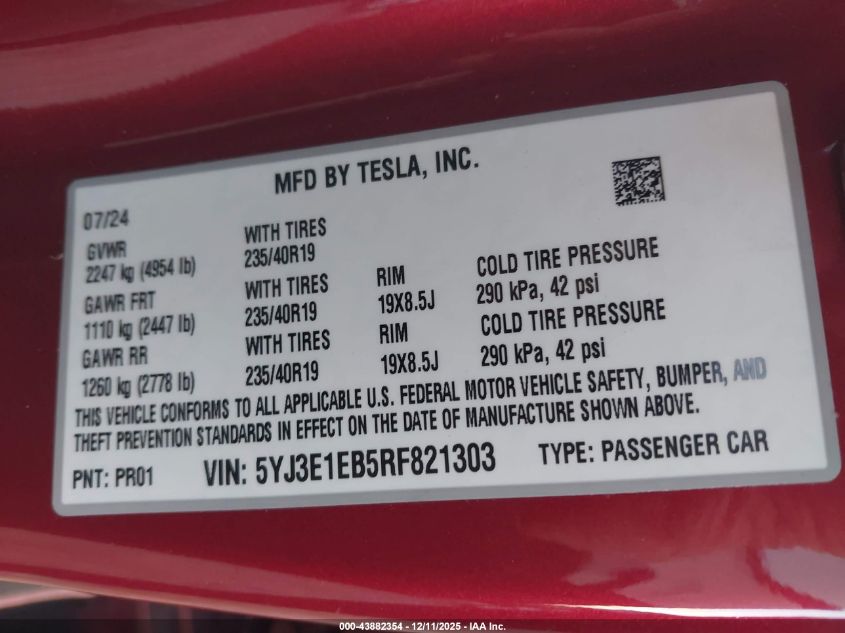 2024 Tesla Model 3 Long Range Dual Motor All-Wheel Drive VIN: 5YJ3E1EB5RF821303 Lot: 43882354