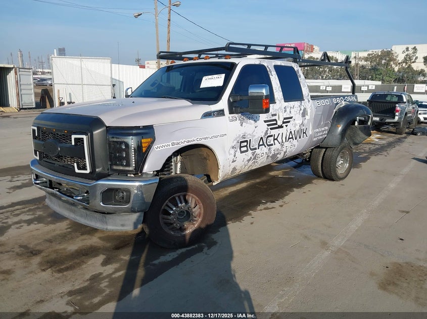 1FT8W3DT1DEB62767 2013 FORD F350 photo no. 2