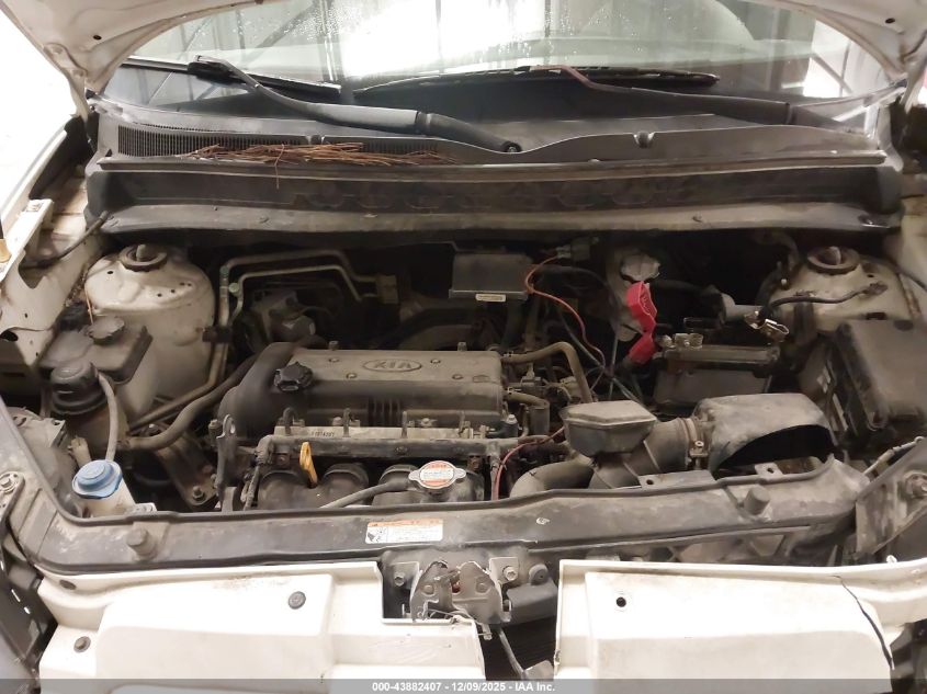 2011 Kia Soul VIN: KNDJT2A19B7285032 Lot: 43882407