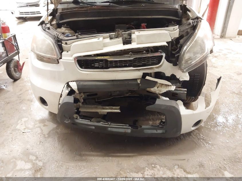 2011 Kia Soul VIN: KNDJT2A19B7285032 Lot: 43882407