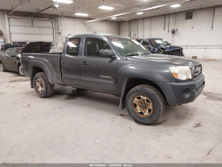 TOYOTA TACOMA