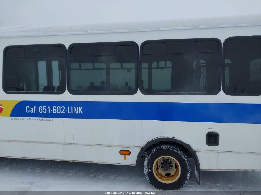 2018 Ford E-450 Cutaway VIN: 1FDFE4FS7JDC17367 Lot: 43882418