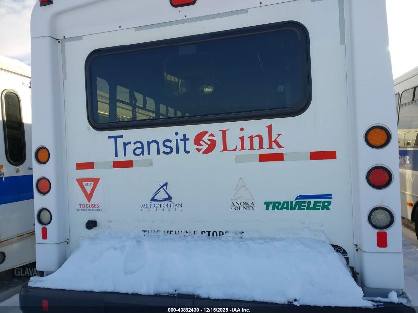 2018 Ford E-450 Cutaway VIN: 1FDFE4FS8JDC18611 Lot: 43882430