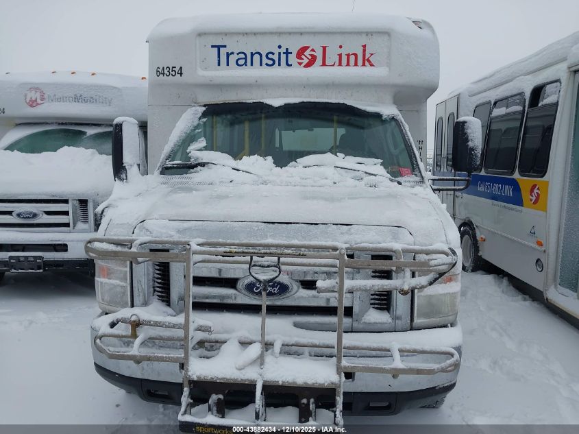 2018 Ford E-450 Cutaway VIN: 1FDFE4FSXJDC18612 Lot: 43882434