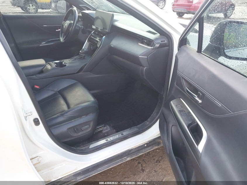 2021 Toyota Venza Xle