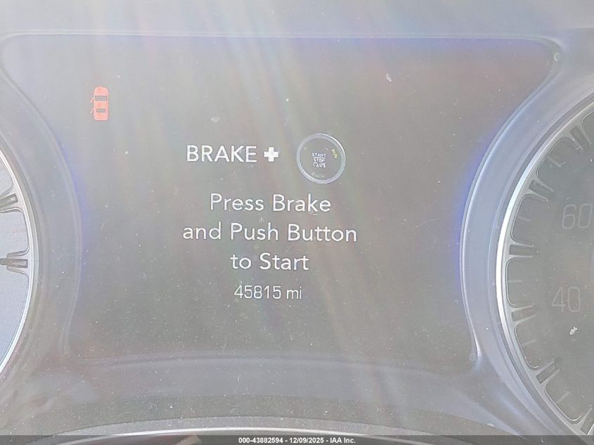 2018 Chrysler 300 Touring VIN: 2C3CCAAGXJH137566 Lot: 43882594