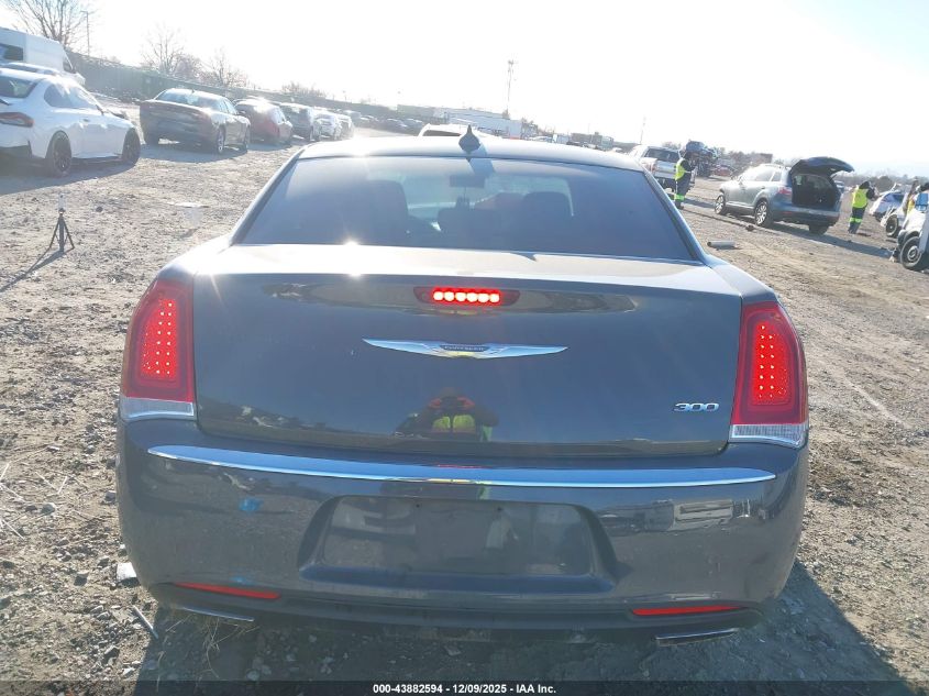 2018 Chrysler 300 Touring VIN: 2C3CCAAGXJH137566 Lot: 43882594