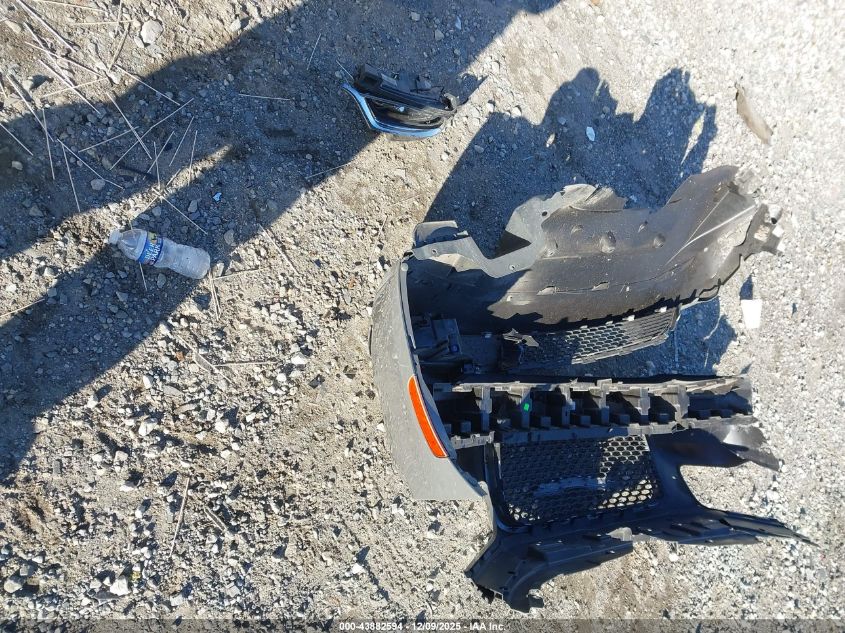 2018 Chrysler 300 Touring VIN: 2C3CCAAGXJH137566 Lot: 43882594