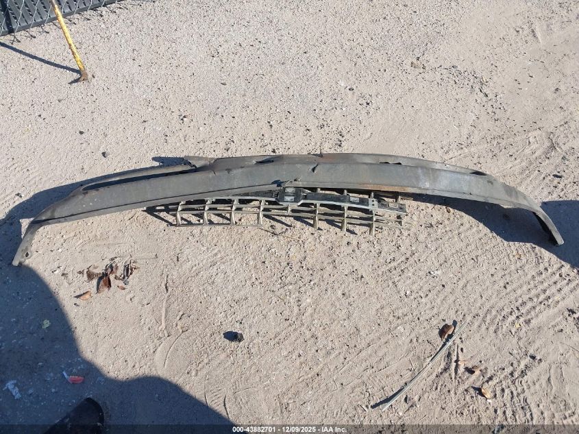 2002 Chevrolet Silverado 1500 Ls VIN: 2GCEC19V621139042 Lot: 43882701