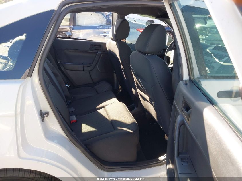 2010 Ford Focus Se VIN: 1FAHP3FN2AW242912 Lot: 43882724