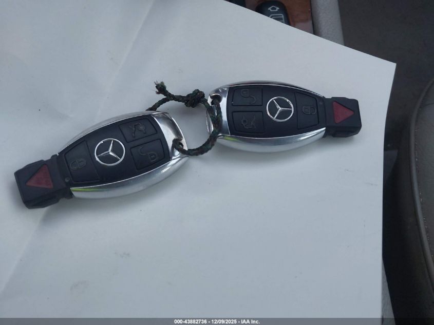 2000 Mercedes-Benz E 320 VIN: WDBJF65J5YA993989 Lot: 43882736