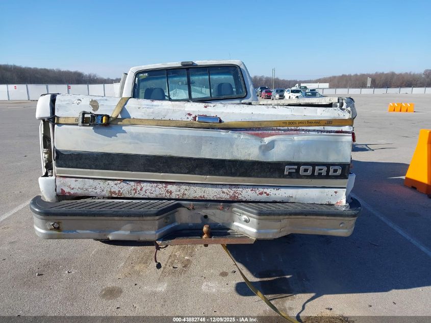 1992 Ford F150 VIN: 1FTDF15Y8NNB18229 Lot: 43882746