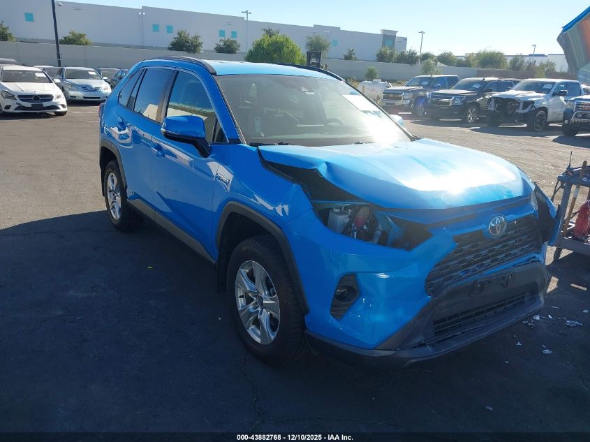 TOYOTA RAV4 HYBRID XLE