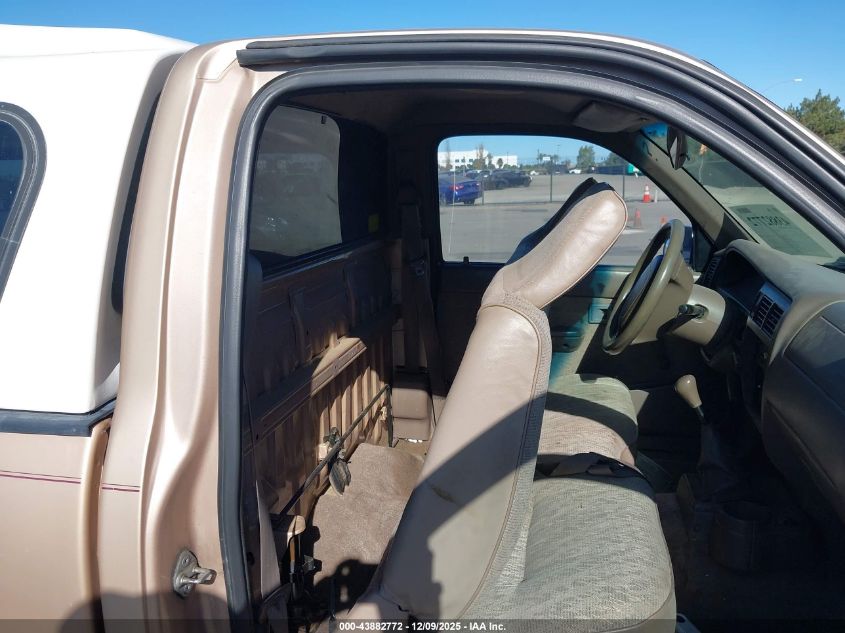 1999 Toyota Tacoma VIN: 4TANL42N5XZ510083 Lot: 43882772