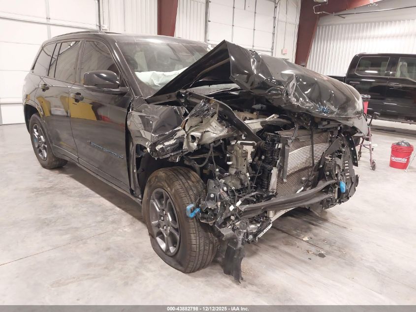 JEEP GRAND CHEROKEE ANNIVERSARY EDITION