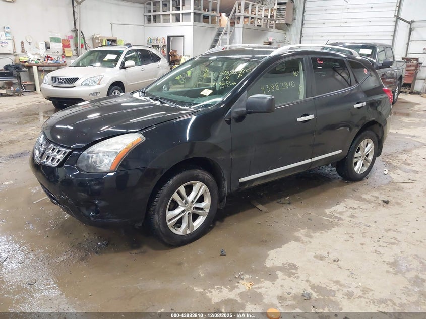 JN8AS5MV8FW767767 2015 NISSAN ROGUE photo no. 2