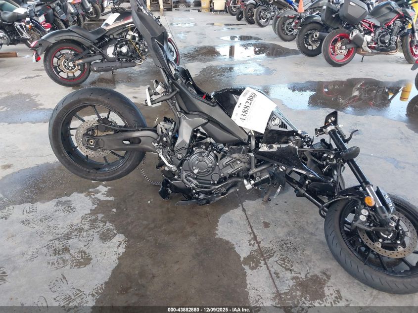 2025 Yamaha Yzfr7 VIN: JYARM38E0SA018455 Lot: 43882880