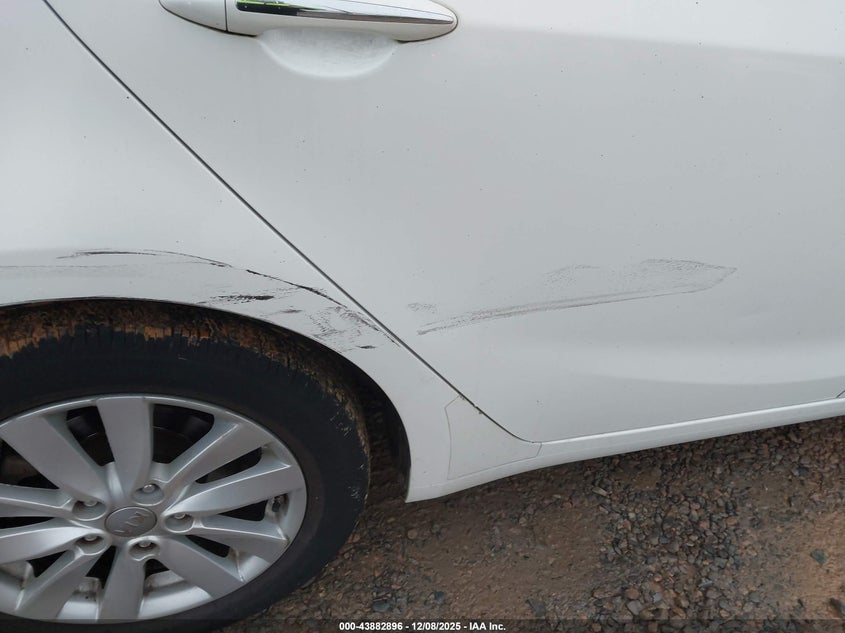 KNAFX4A82F5369002 2015 KIA FORTE photo no. 6