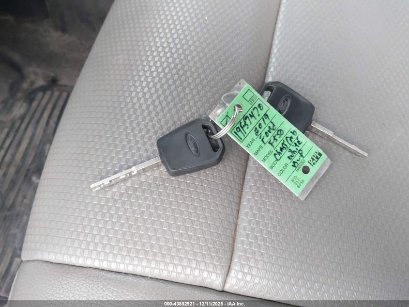 2019 Ford F-550 Chassis Xl VIN: 1FDUF5GY8KEG77470 Lot: 43882921