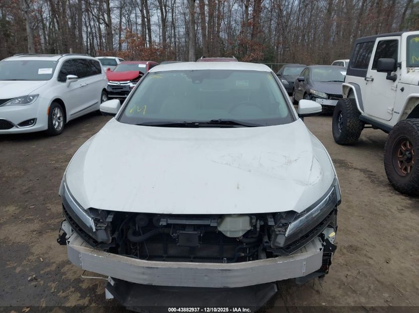 2018 Honda Clarity Plug-In Hybrid Touring VIN: JHMZC5F30JC001063 Lot: 43882937
