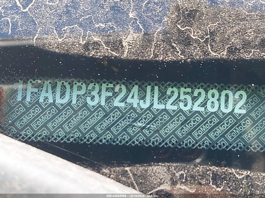 2018 Ford Focus Se VIN: 1FADP3F24JL252802 Lot: 43882956