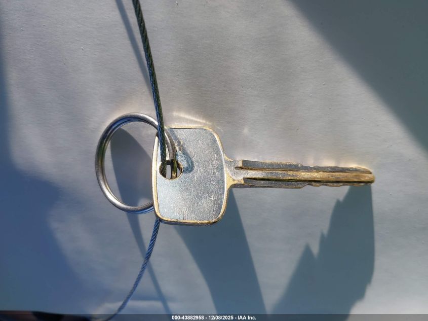 1996 Toyota Camry Dx/Le/Xle VIN: JT2BG12K4T0390641 Lot: 43882958