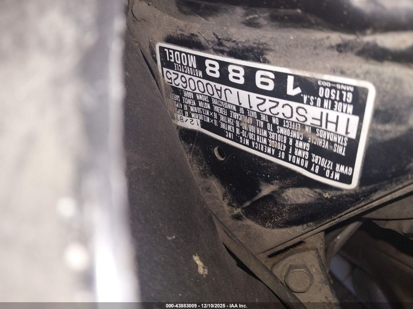 1988 Honda Gl1500 VIN: 1HFSC2211JA000625 Lot: 43883009