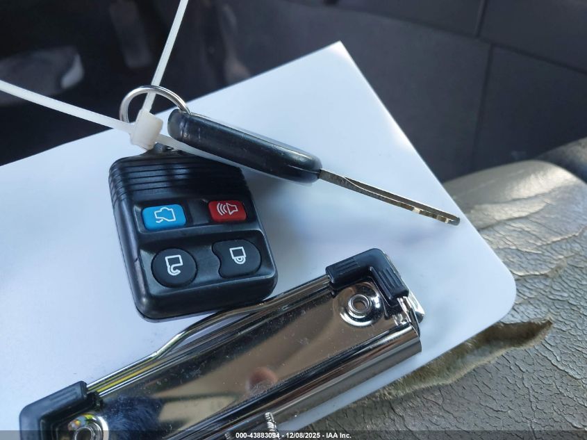 2008 Ford Explorer Xlt VIN: 1FMEU73898UA99549 Lot: 43883094