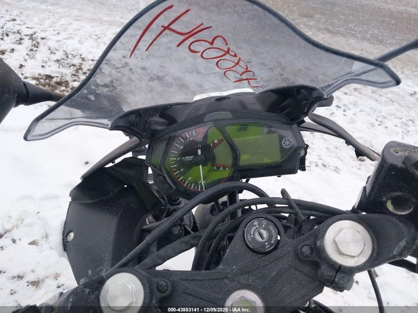 2017 Yamaha Yzfr3 A VIN: MH3RH15Y4HK001514 Lot: 43883141